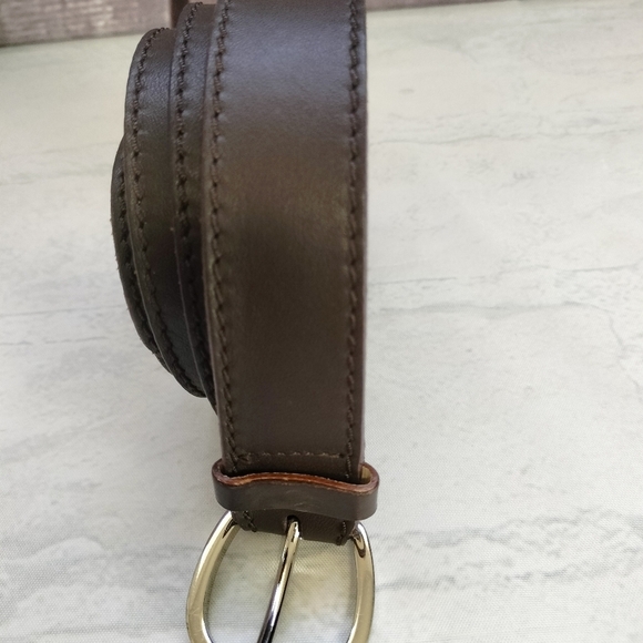 Talbots Brown Leather Belt Women's Sz Medium Genuine Leather Silver Buckle - Picture 3 of 13